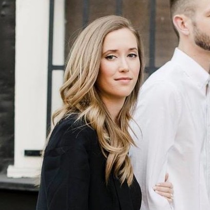 Laura Hunting profile